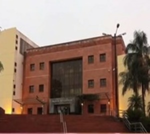 Hurtan 27 motos del depósito del Poder Judicial en PJC - Paraguay.com