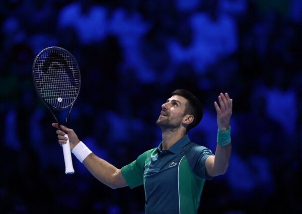 Versus / Djokovic cae ante Sinner en su grupo del Masters