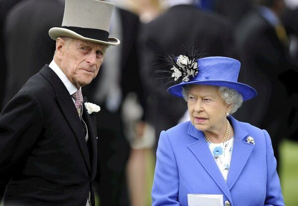 El príncipe Felipe, el ancla de la reina Isabel II
