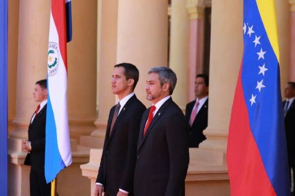 Villamayor afirma que no se acordó nada sobre deuda de Pdvsa con Guaidó