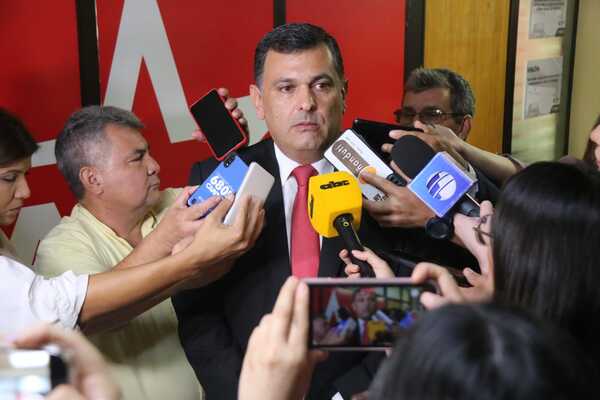 Édgar Olmedo, nuevo líder de bancada de Fuerza Republicana en Diputados | 1000 Noticias