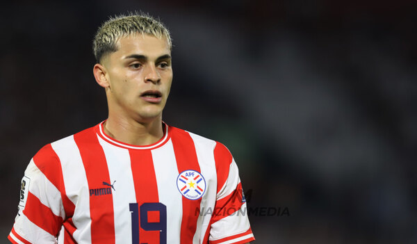 Versus / ¿Por qué Ramón Sosa no será titular ante Chile?