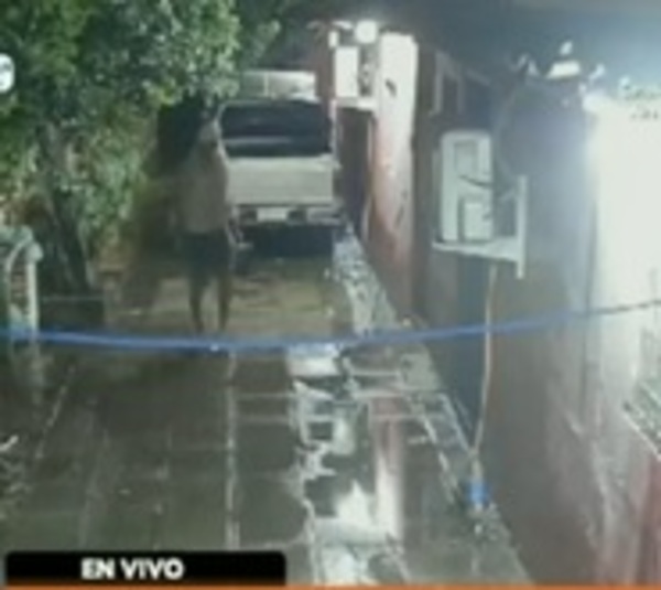 Adictos tienen hartos a pobladores de barrio Obrero - Paraguay.com