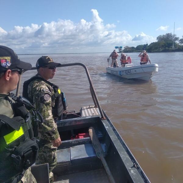 Confirman identidad de cuerpos maniatados hallados en río Paraguay - Unicanal