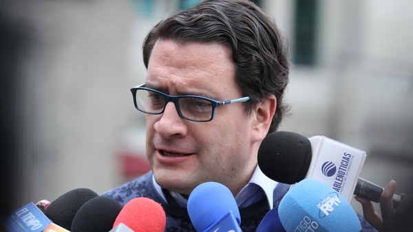 Acusaciones contra Cartes son “chismes sin confirmación”, asegura abogado - ADN Digital