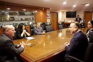 Ministros de la Corte Suprema recibieron al embajador de Turquía