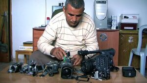 Cineclub Itinerante exhibe hoy la cinta palestina 5 Broken Cameras