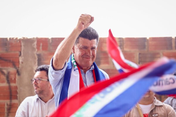 Efraín Alegre propone la creación de una secretaría para recuperar dinero robado