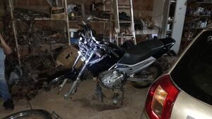 PJC: Allanaron taller en seguimiento a hurto de 27 motocicletas del depósito judicial