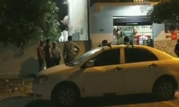 Volvió de su trabajo y se encontró con su esposa sin vida, se presume que fue víctima de robo