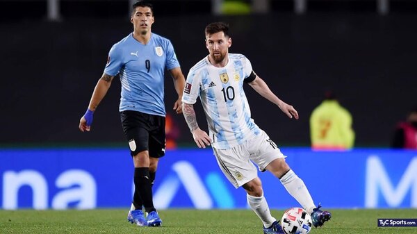 Versus / Argentina recibe a Uruguay, con la mira en el clásico ante Brasil en el Maracaná