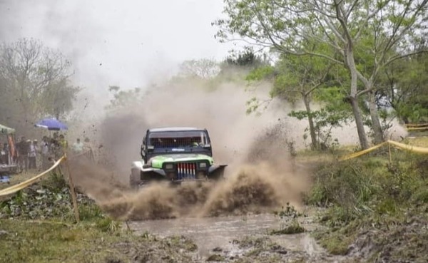 Se viene el “Desafío de Campeones” de 4x4 en el ex Aratiri - .::Agencia IP::.