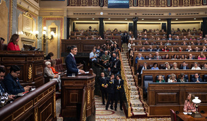 Sánchez se erige en "muro" contra la "derecha retrógrada" del PP y Vox en su discurso de investidura - .::Agencia IP::.