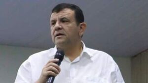 Pastor José Insfrán se entregó a la Fiscalía - El Trueno
