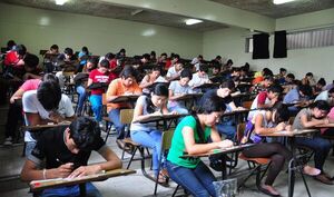 Educacion Universitaria está en 'terapia intensiva', asegura Lider Amarilla
