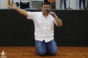 José Insfrán: “Dios me dijo que es el momento de presentarnos” - trece