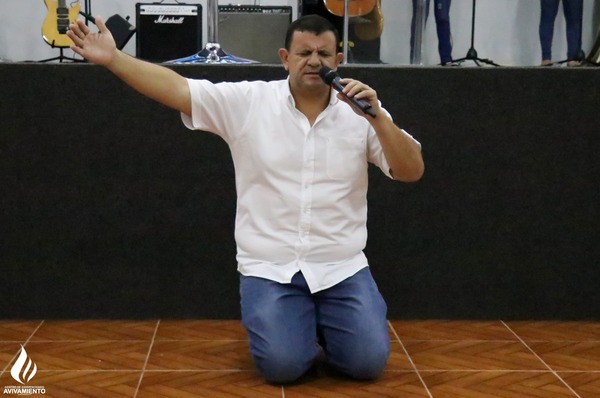José Insfrán: “Dios me dijo que es el momento de presentarnos” - trece
