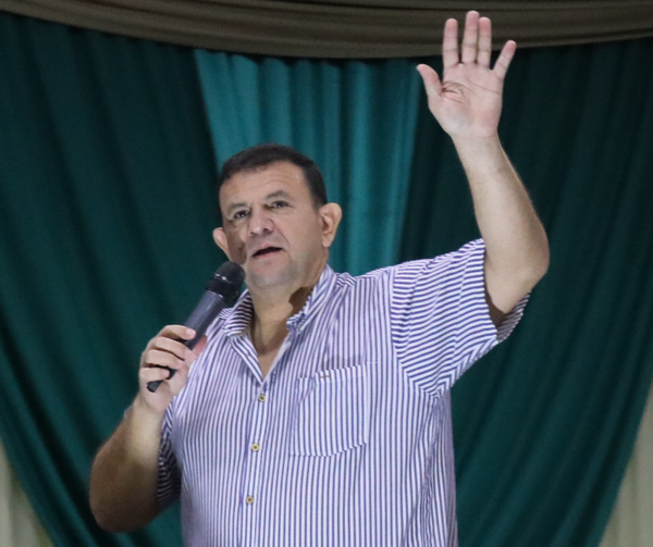 "A Ultranza": Se entrega el supuesto narco pastor José Insfrán - trece
