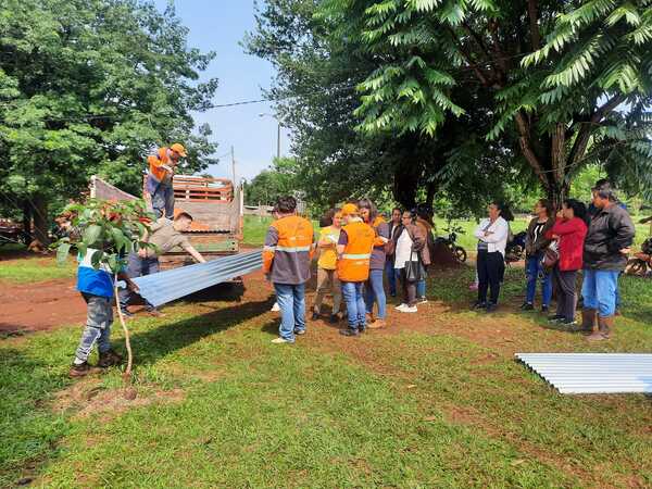 INTENDENTE DE NVA. ALBORADA GESTIONA ASISTENCIA A LOS DAMNIFICADOS DEL DISTRITO - Itapúa Noticias