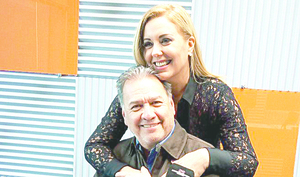 Oscar Acosta fue muy ingenioso en conquistar a Menchi