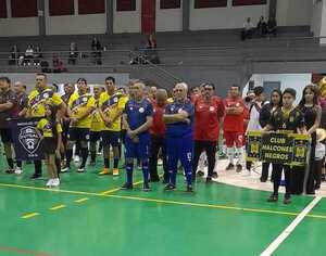 Gran torneo de ex estrellas del salón se juega en el Este - La Tribuna