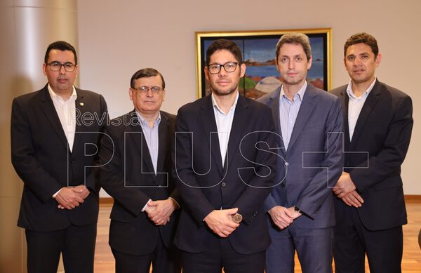 Innovaci贸n y educaci贸n: los motores para crecimiento del mercado asegurador paraguayo - Revista PLUS