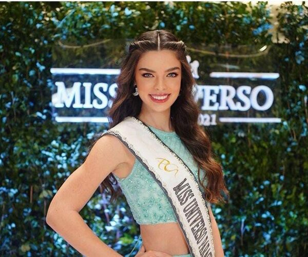 ¡Nadia Ferreira es parte del jurado de Miss Universo!