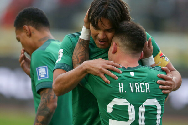 Versus / Bolivia se impone a Perú en la despedida de Moreno Martins de La Paz