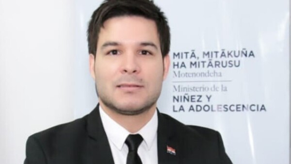 Jueza denuncia por desacato ante la Fiscalía al ministro de la Niñez