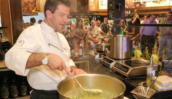 Delimarket celebra las tradiciones culinarias y artísticas de Italia