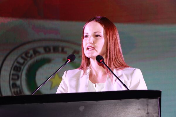 “La unidad es el camino para lograr la alternancia”, asegura Sole Núñez