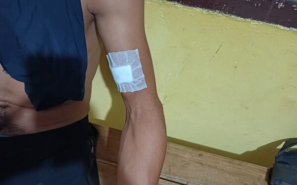 Hieren a joven en plaza de Franco