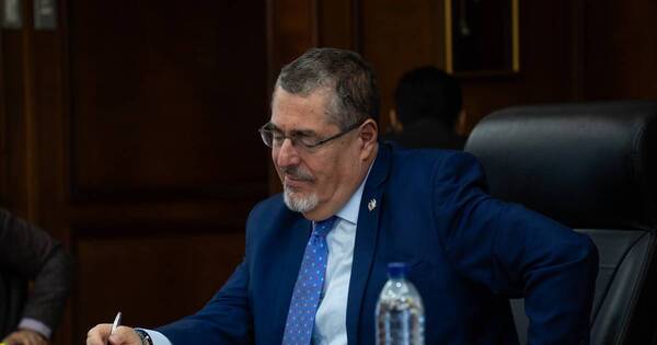 La Nación / Guatemala: Fiscalía pedirá despojar de inmunidad a presidente electo