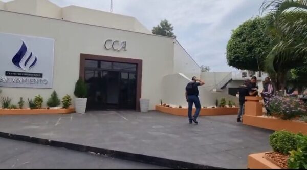 Pastor Insfrán habría utilizado su Centro de Avivamiento como “lavandería” - Oasis FM 94.3