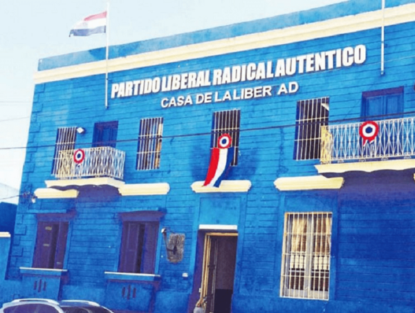 Nakayama desconfía de la oferta de Jaeglli para saldar la deuda del PLRA · Radio Monumental 1080 AM
