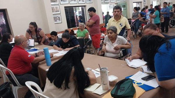 SENADIS atiende a personas con discapacidad en Alto Paraná