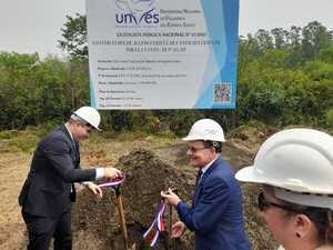 INICIARÁN OBRAS PARA EL ACCESO VEHICULAR Y ESTACIONAMIENTO DE LA UNVES.