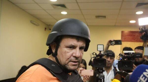 Jueza dispone prisión preventiva para el pastor José Insfrán