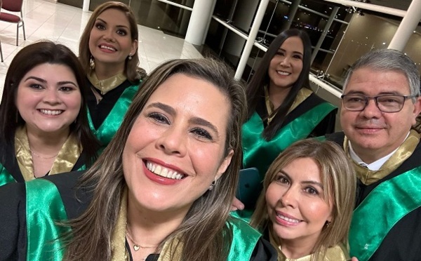 Kattya González denuncia presión de Fiscalía por títulos