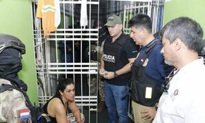 ¡Allanan celda de Carmen Villalba: un interviniente tuvo entredicho con la recluida!
