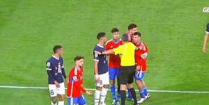 Versus / ¡Mucha tensión! El encontronazo entre Matías Rojas y Gary Medel