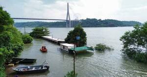 La Nación / Reabrieron cruce fluvial entre Franco e Iguazú tras inundación de 15 días