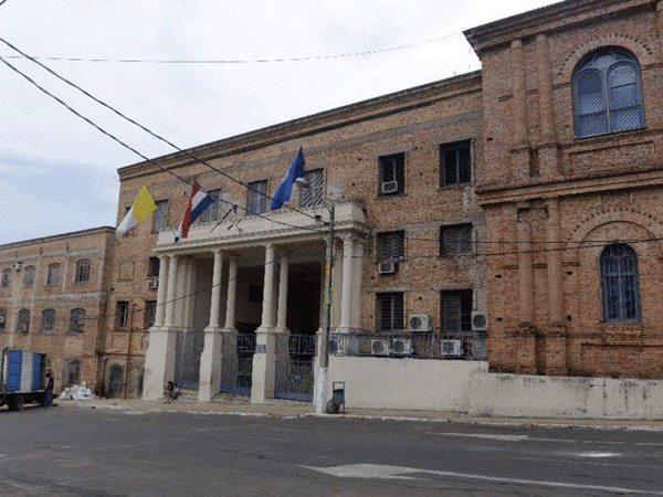 Ratifican confianza a Cristian Kriskovich en la UCA