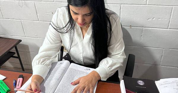 La Nación / Piden prisión de hombre que dio brutal golpiza a su pareja frente a una niña