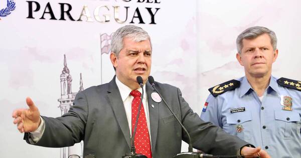 La Nación / Riera apoya decisión de Comandancia que destituye a director policial, acusado de abigeato