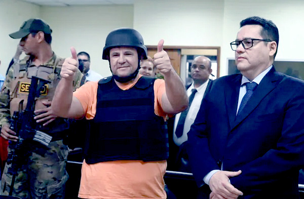 El «Narcopastor» José Insfrán se presenta ante la justicia y realiza sorprendentes acusaciones | OnLivePy