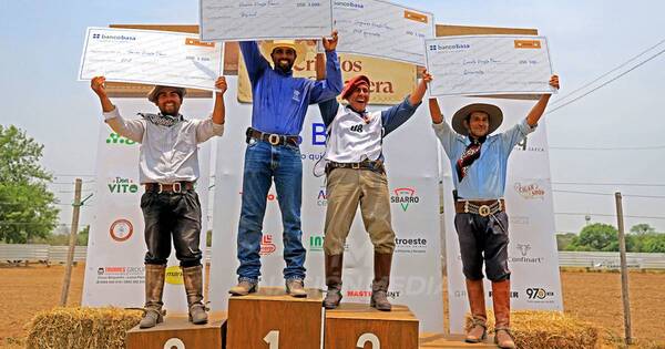 La Nación / Competencia de doma premió a los 4 mejores