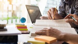 MITIC ofrece pasantía no remunerada a universitarios