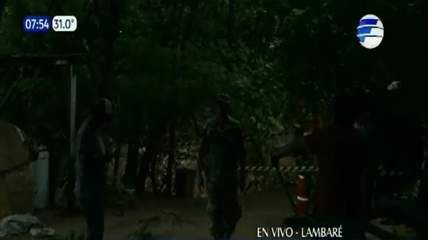 Prosigue búsqueda de militar arrastrado por raudal en Lambaré - Noticias Paraguay