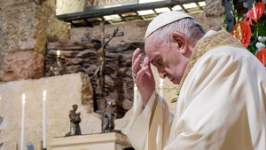 El papa Francisco se reunirá con familias de israelíes rehenes de Hamás y de palestinos en Gaza - Oasis FM 94.3